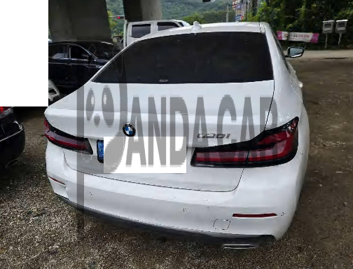 2022 BMW 520i, photograph 1