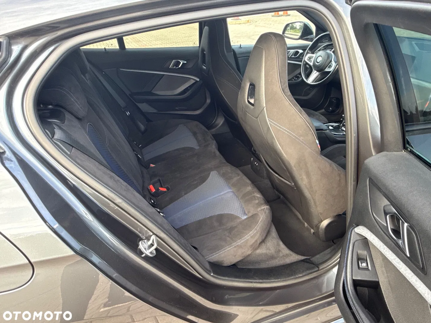 2021 BMW 1M, photograph 8