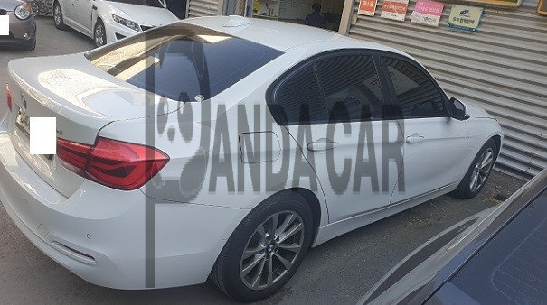 2017 BMW 320d, photograph 4