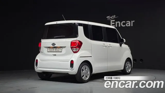 Kia RAY Trendy — photo 1 of 30