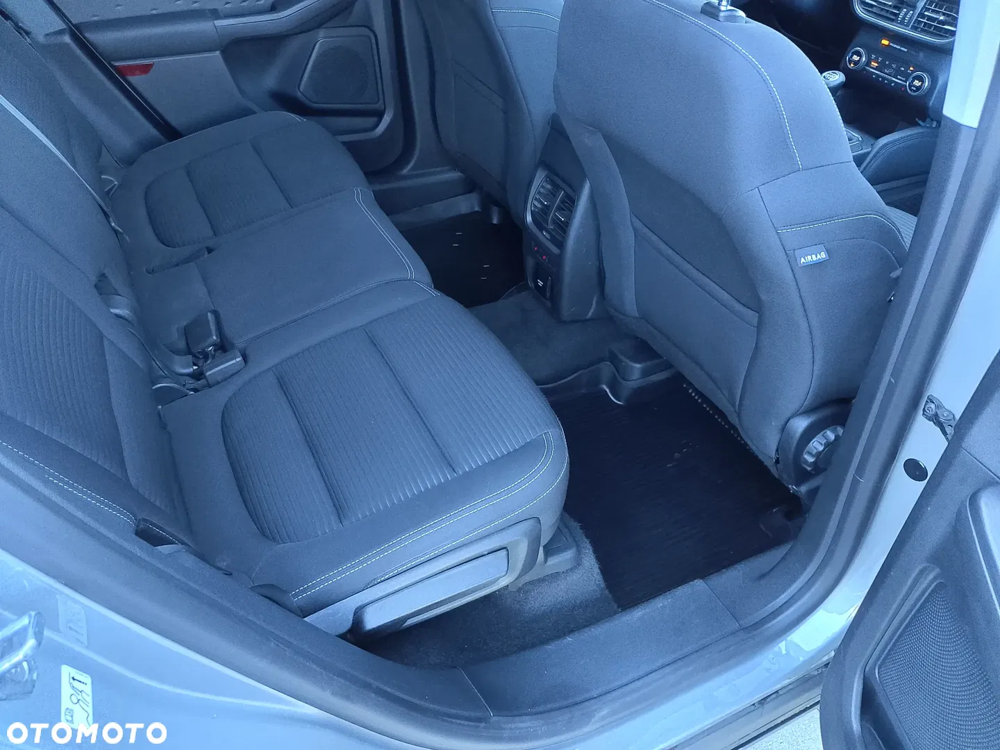 2020 Ford Kuga 2.0 TDCi FWD Titanium, photograph 12