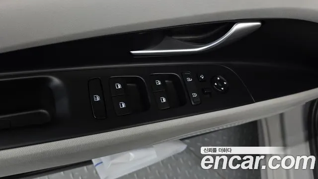 2020 Hyundai AVANTE Inspiration, photograph 11