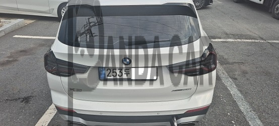 2022 BMW X3 xDrive20i, photograph 3