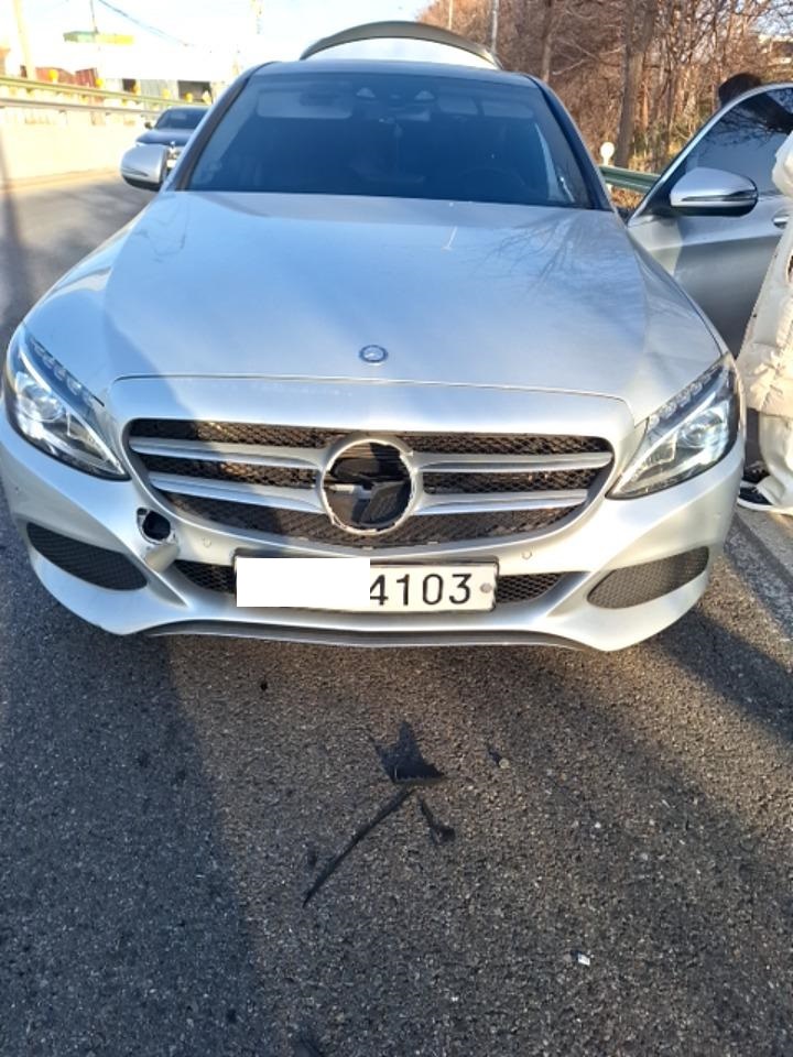 2017 Mercedes-Benz C220 d, photograph 1