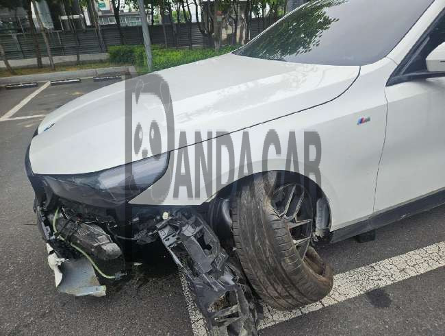 2025 BMW 520i, photograph 9