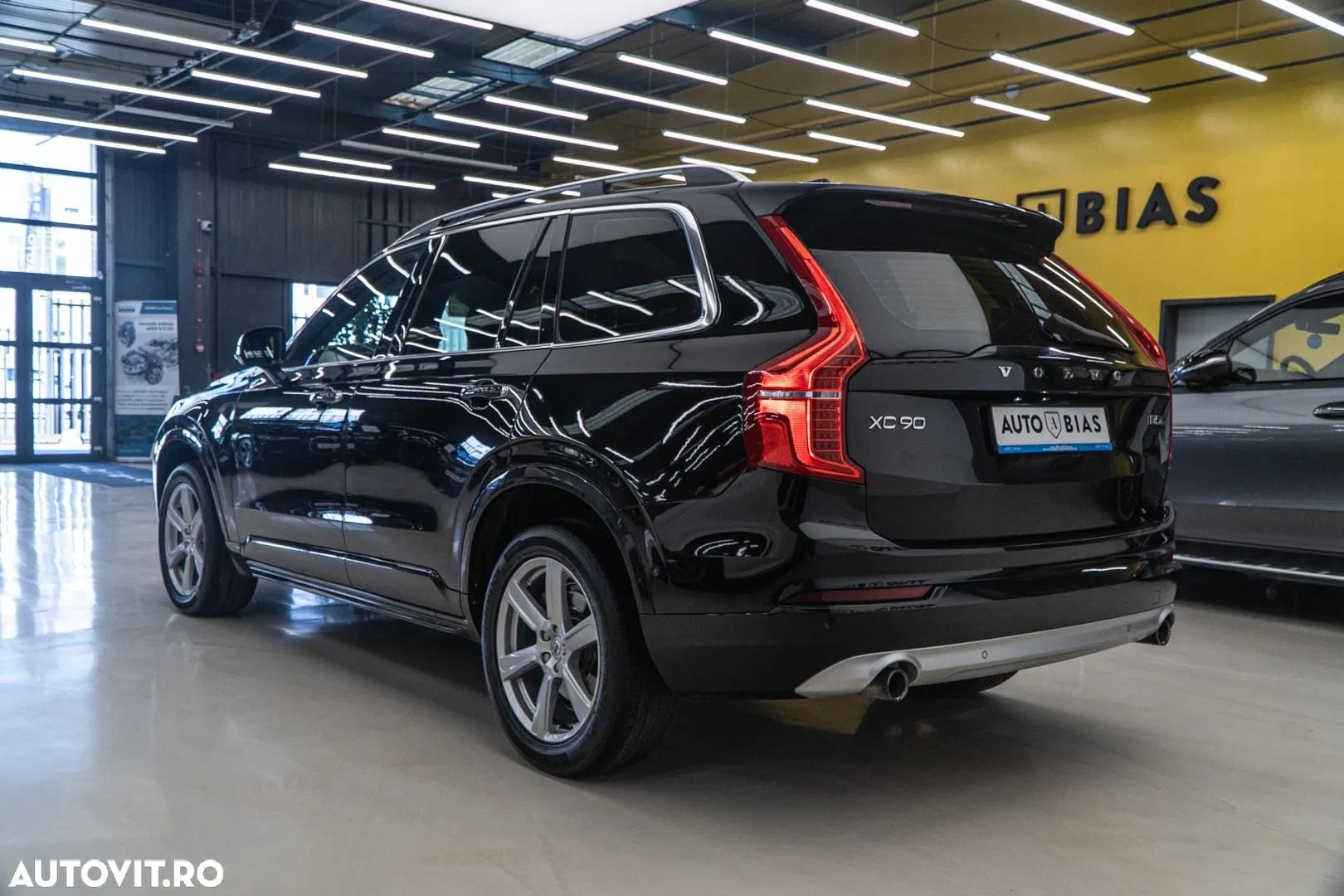 2016 Volvo XC 90 D5 AWD Momentum, photograph 7
