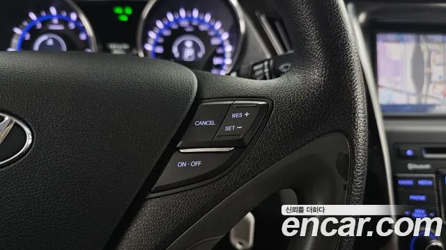 2014 Hyundai Sonata CVVL Style, photograph 1