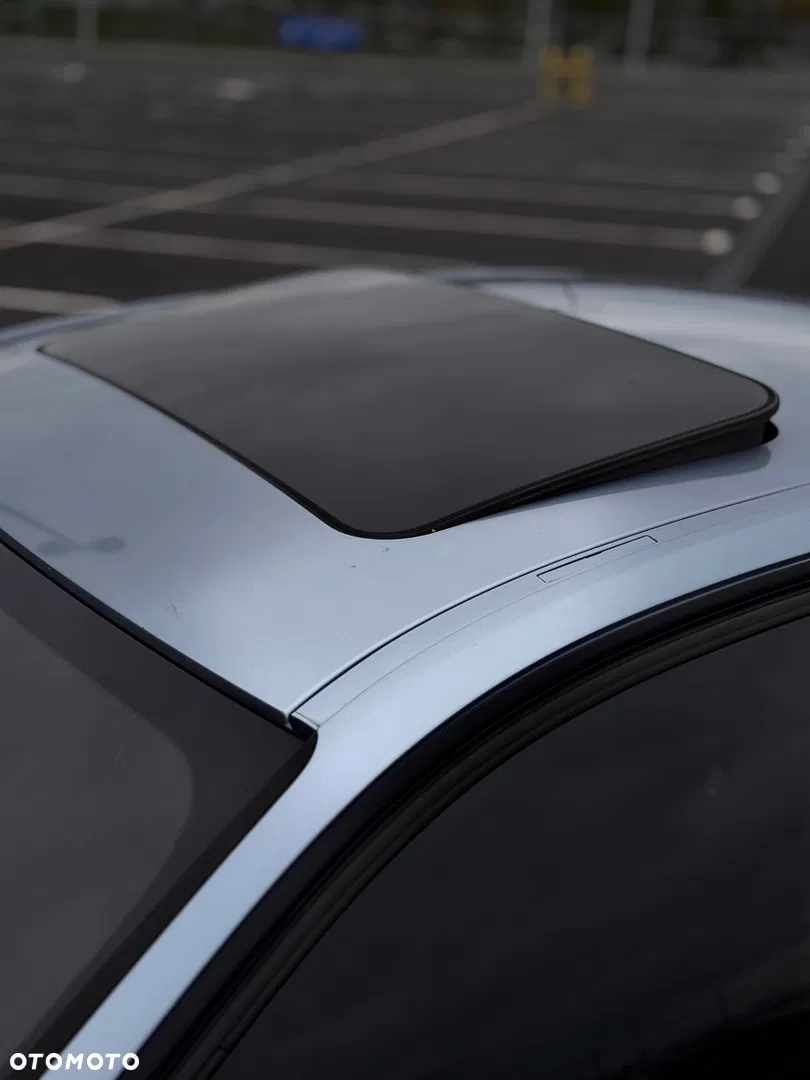 2014 BMW Seria 3, photograph 10