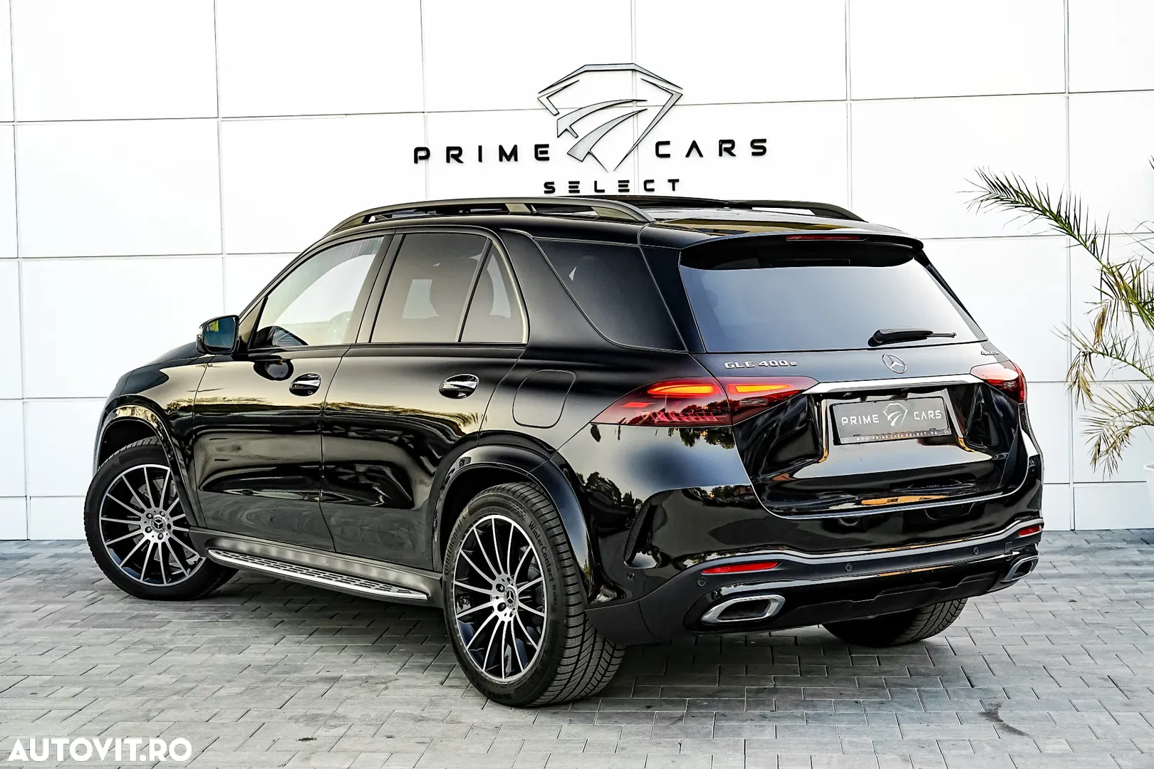 2024 Mercedes-Benz GLE 400 e 4Matic 9G-TRONIC AMG Line Advanced Plus, photograph 2