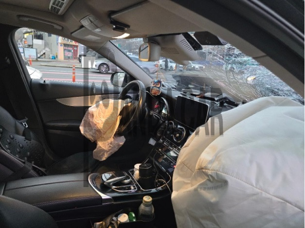 2018 Mercedes-Benz C220 d, photograph 3