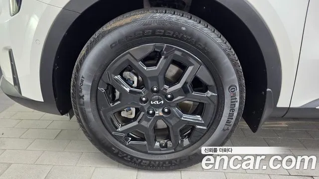 2024 Kia Sorento HEV 1.6 4WD, photograph 2