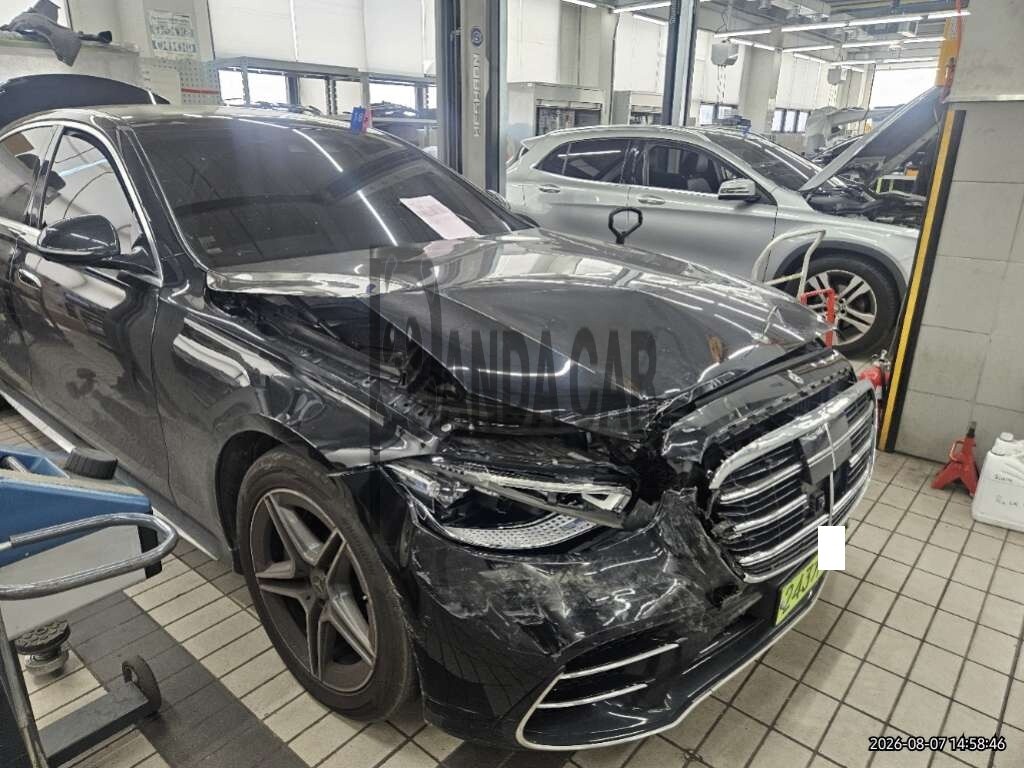 2023 Mercedes-Benz S400 d 4MATIC, photograph 4