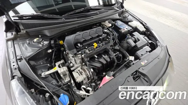 2020 Hyundai AVANTE 1.6, photograph 5