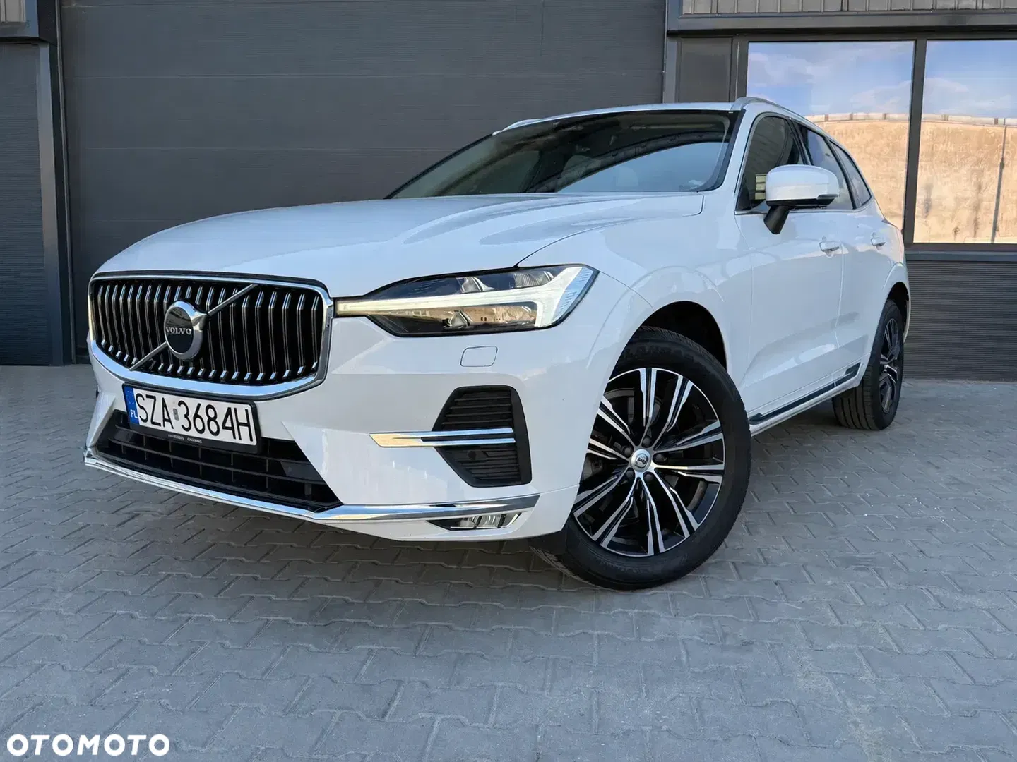 2021 Volvo XC 60 B5 B AWD Inscription, photograph 1