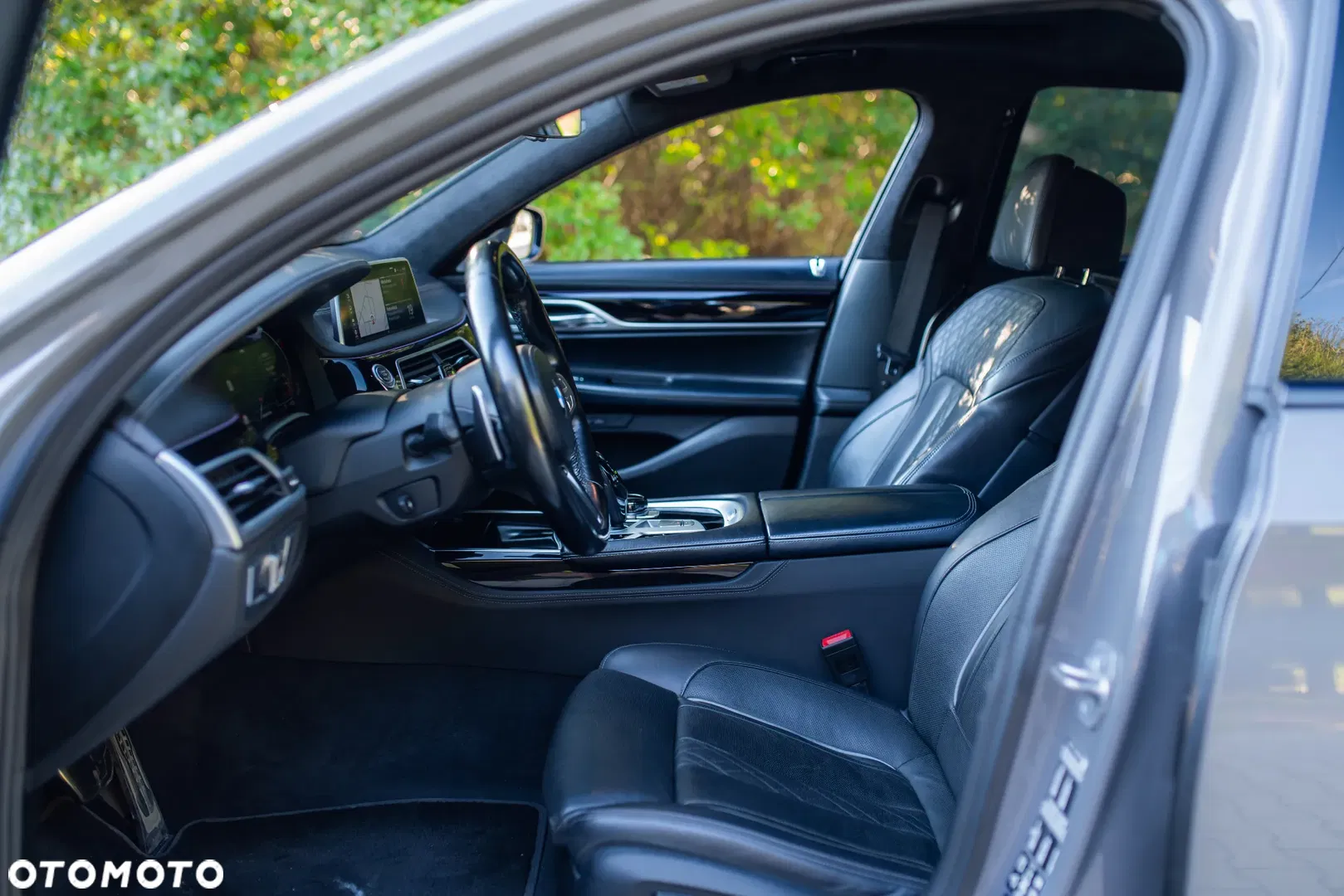 2021 BMW Seria 7 740d xDrive mHEV sport, photograph 12