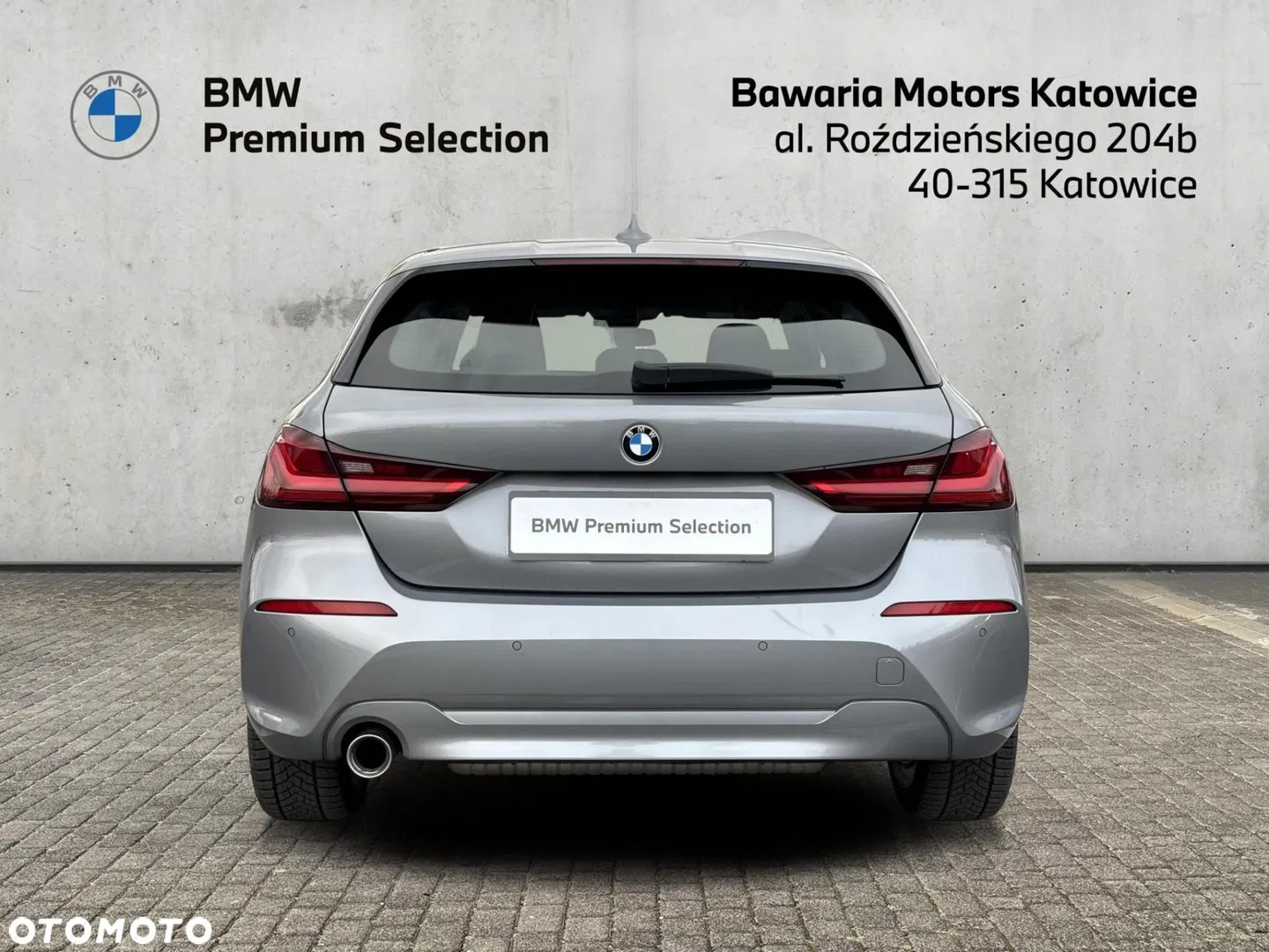 2024 BMW Seria 1, photograph 11