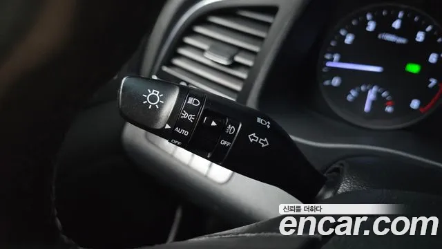 2017 Hyundai AVANTE 1.6 GDI Smart, photograph 9
