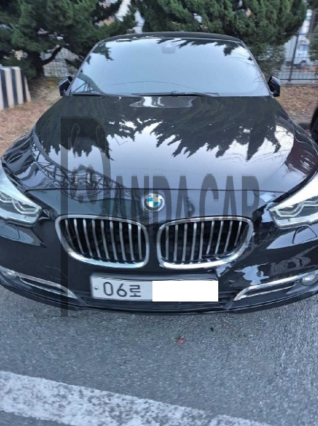 2017 BMW Gran Turismo 30d xDrive, photograph 1
