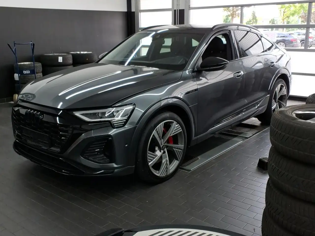 2023 Audi Q8 e-tron Sportback 55 2x S line ACC AHK HuD B&O, photograph 1
