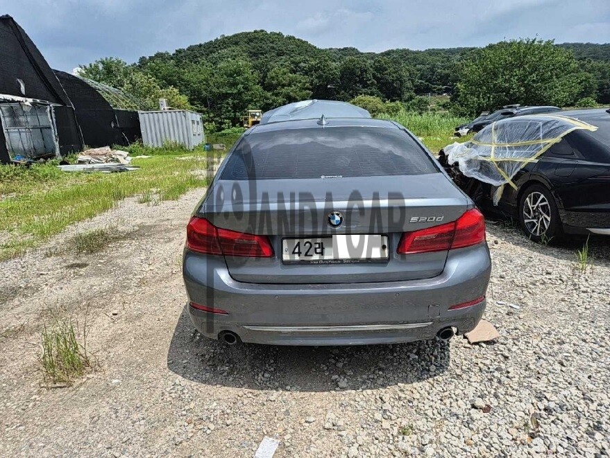 2018 BMW 520d, photograph 3