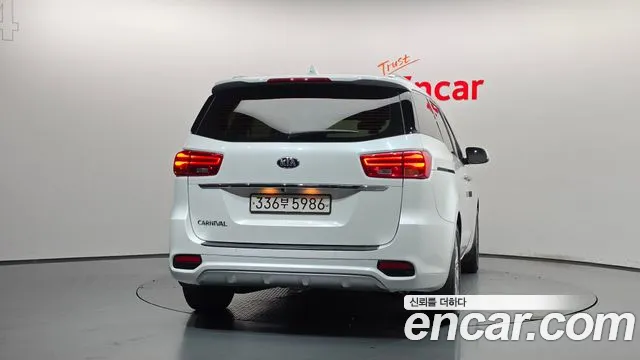 2019 Kia Canival 9-Seater Prstige, photograph 11