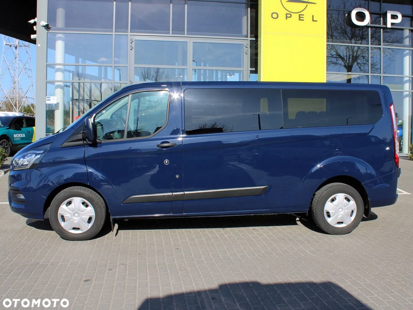 2023 Ford Transit Custom Kombi 320 L2H1 Trend, photograph 9