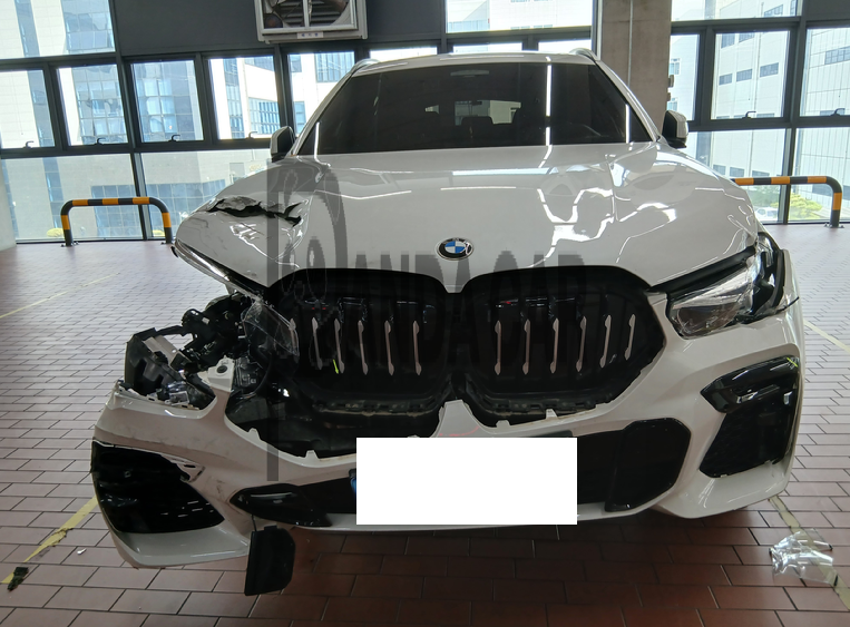 2023 BMW X6 xDrive40i, photograph 3