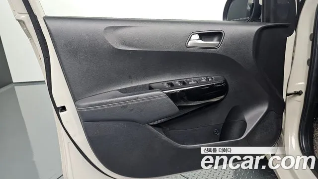 Kia morning Signature — photo 1 of 33