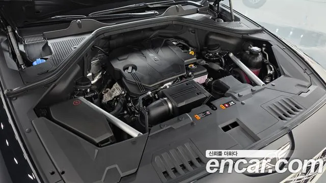 Genesis GV80 2.5T Gasoline AWD — photo 1 of 40