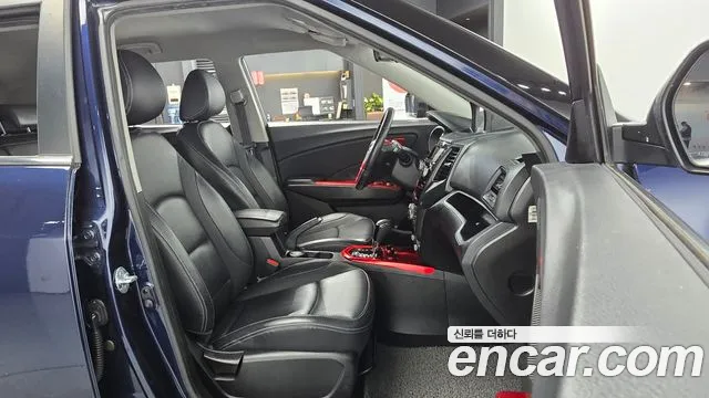 KG_Mobility_Ssangyong TIBOLI VX 2WD — photo 1 of 20