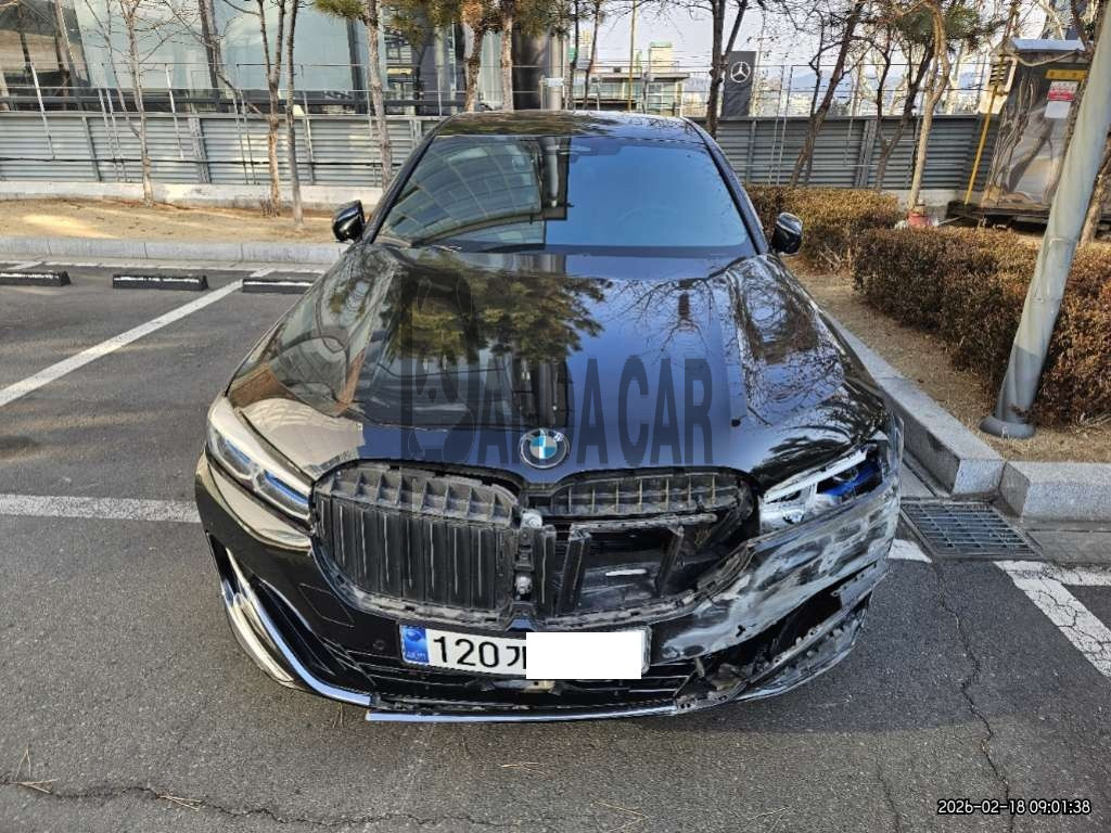 2021 BMW 730d xDrive, photograph 1