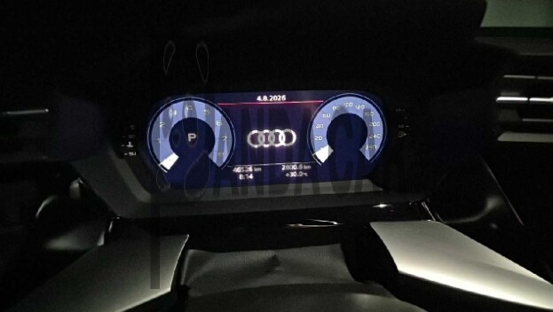 2022 Audi A3 40 TFSI, photograph 2