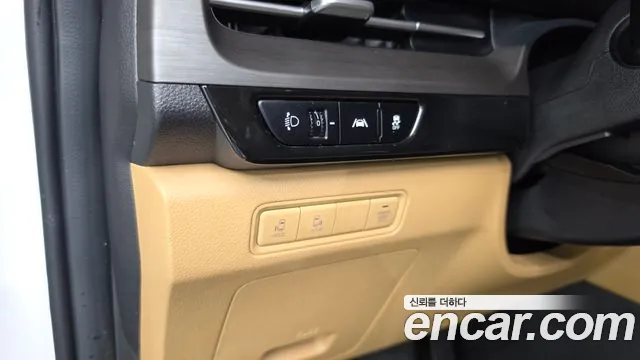 2022 Kia Canival Diesel 9-Seater Prestige, photograph 7
