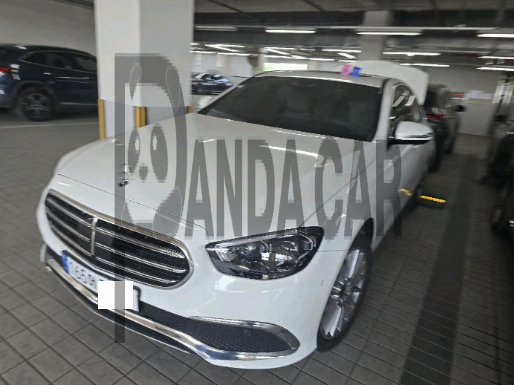 2023 Mercedes-Benz E220 d 4MATIC, photograph 6