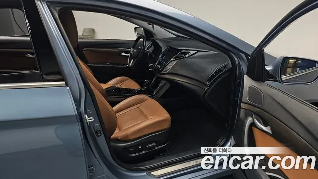 2016 Hyundai i40 1.7 VGT, photograph 2