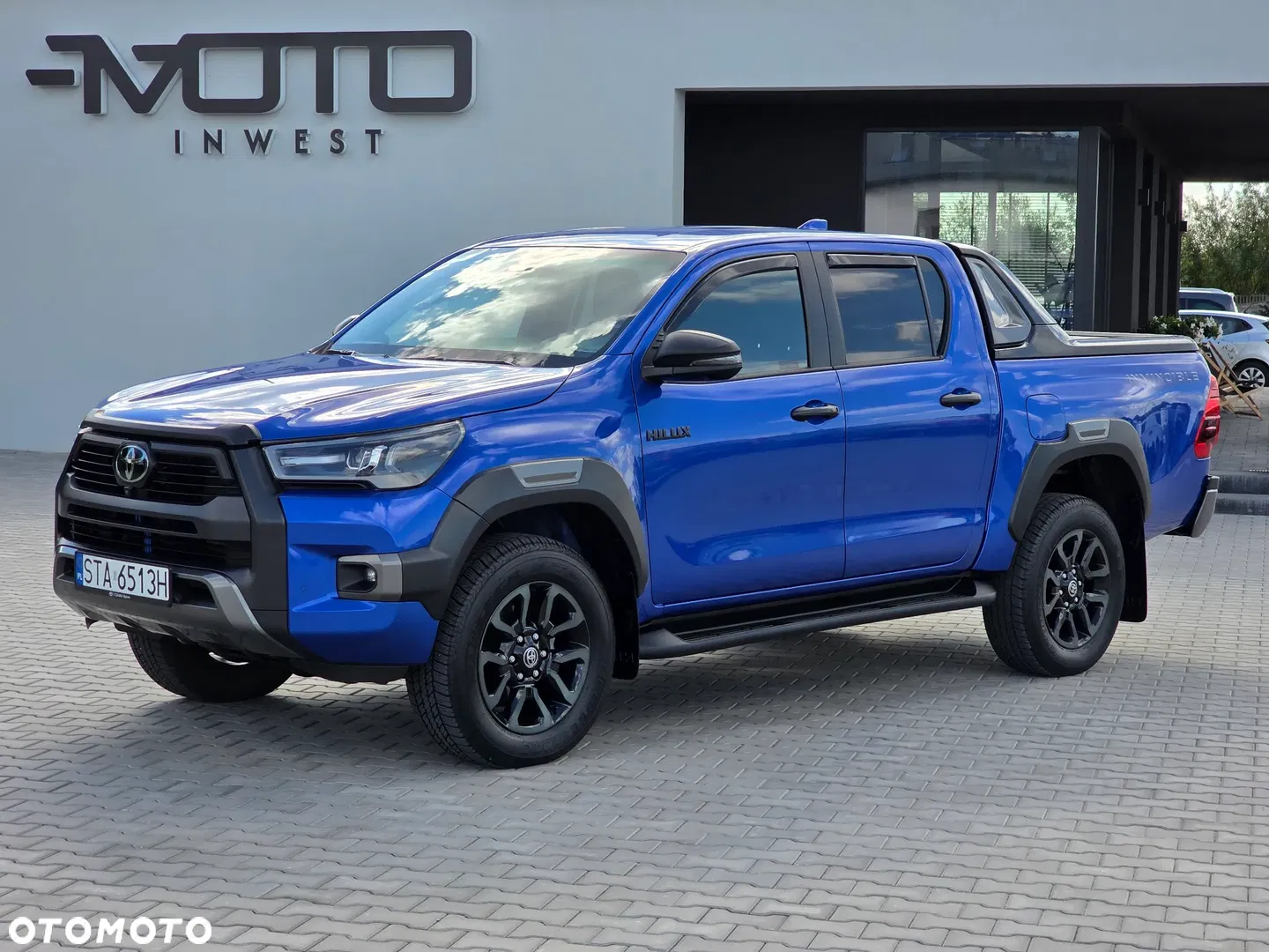 2023 Toyota Hilux 2.8 D-4D Double Cab Invincible 4x4, photograph 1