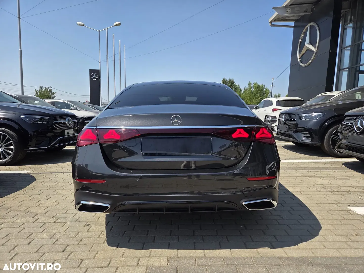 2023 Mercedes-Benz E 220 d 9G-TRONIC Edition AMG Line, photograph 6