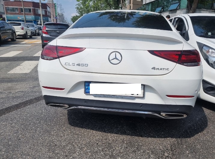 2021 Mercedes-Benz CLS450 4MATIC, photograph 2