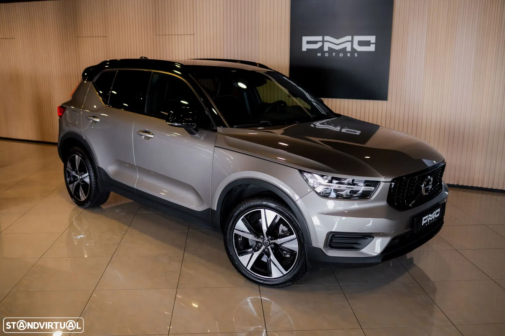 2022 Volvo XC 40 1.5 T4 PHEV R-Design, photograph 5