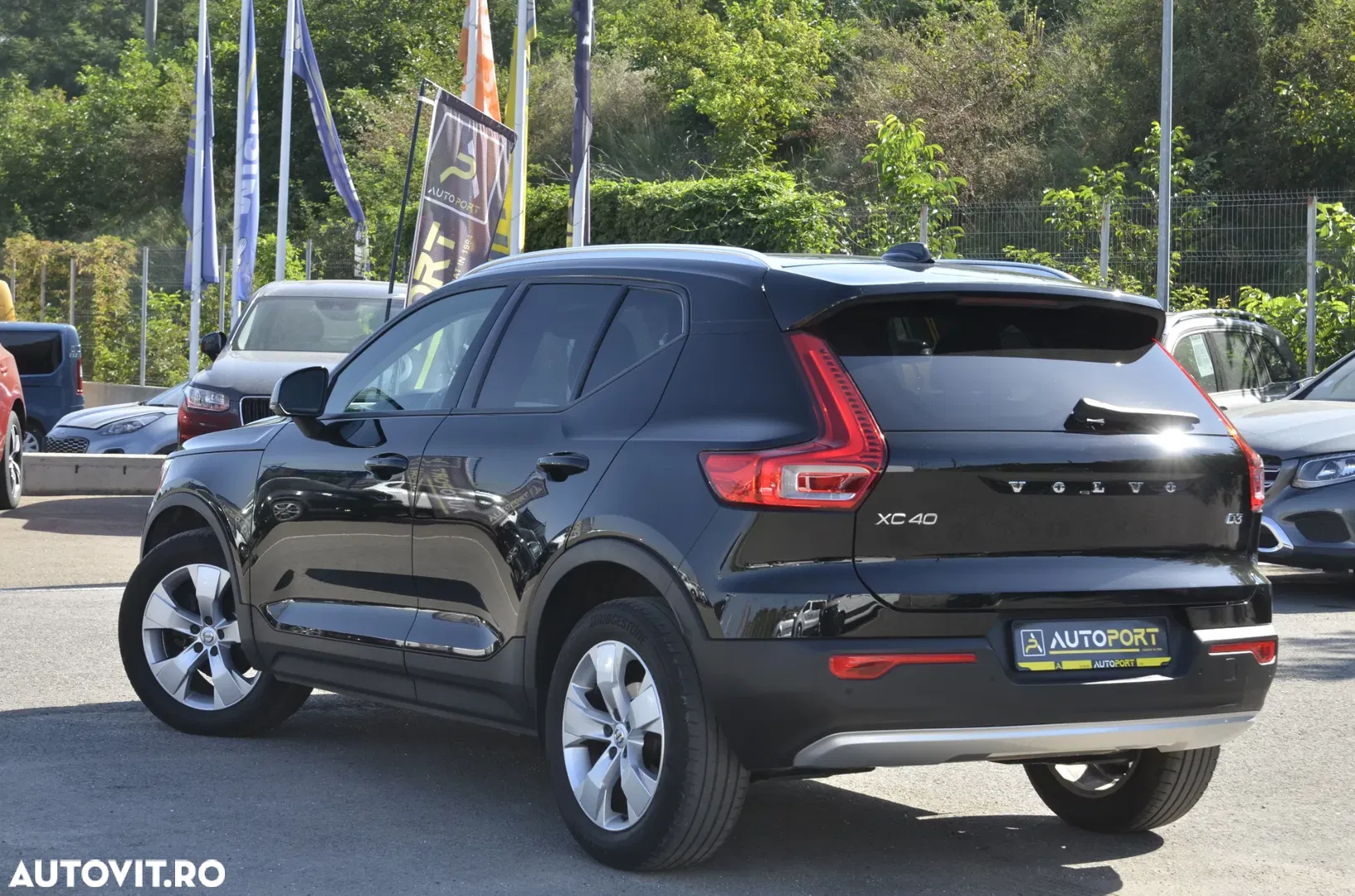 2019 Volvo XC 40 D3 Momentum, photograph 12