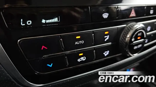 KG_Mobility_Ssangyong Rexton Diesel 2.2 2WD — photo 1 of 31