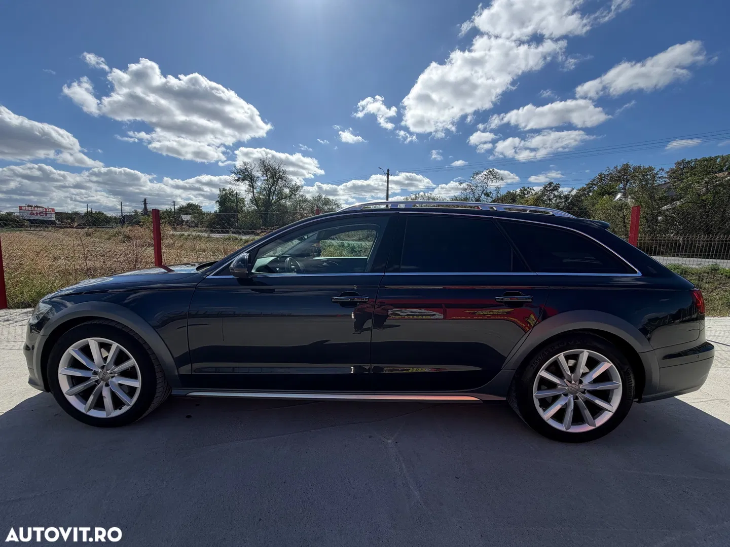 2016 Audi A6 Allroad, photograph 4