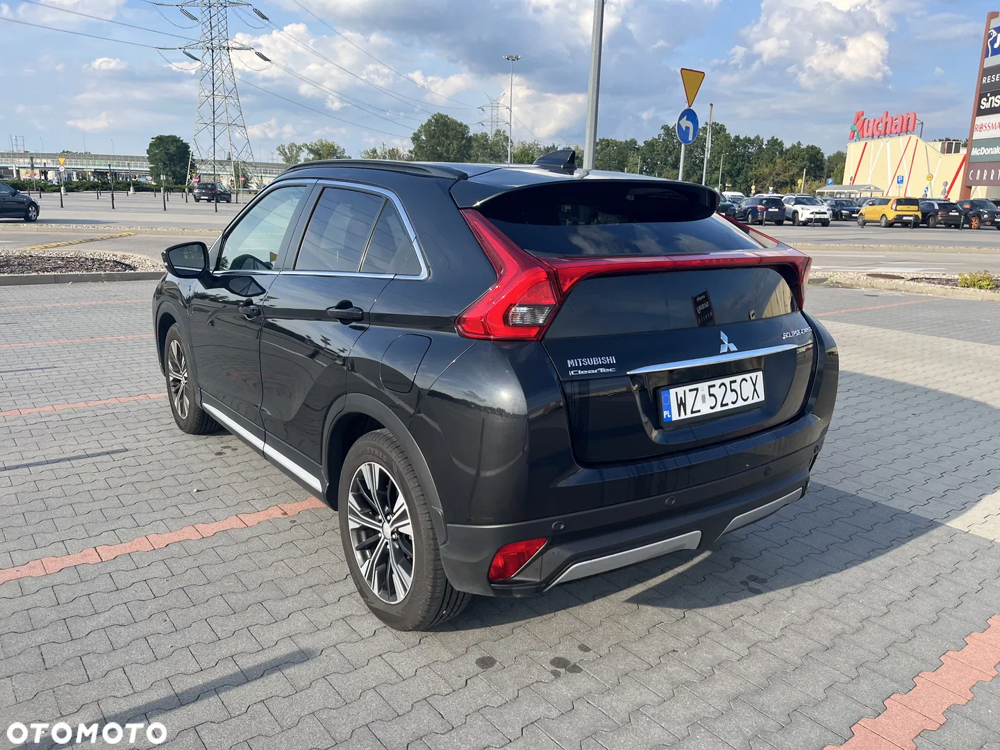 2018 Mitsubishi Eclipse Cross 1.5 T Intense Plus CVT, photograph 3
