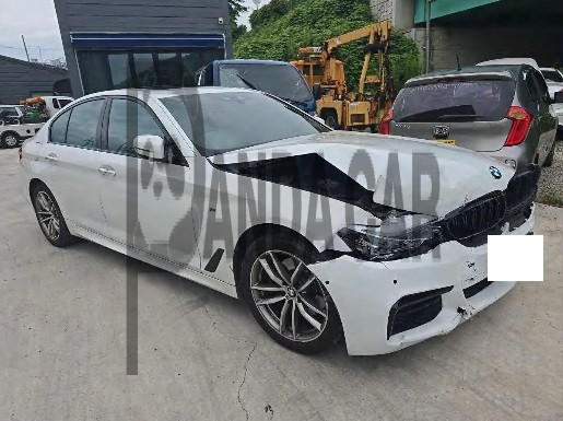 2017 BMW 520d, photograph 4