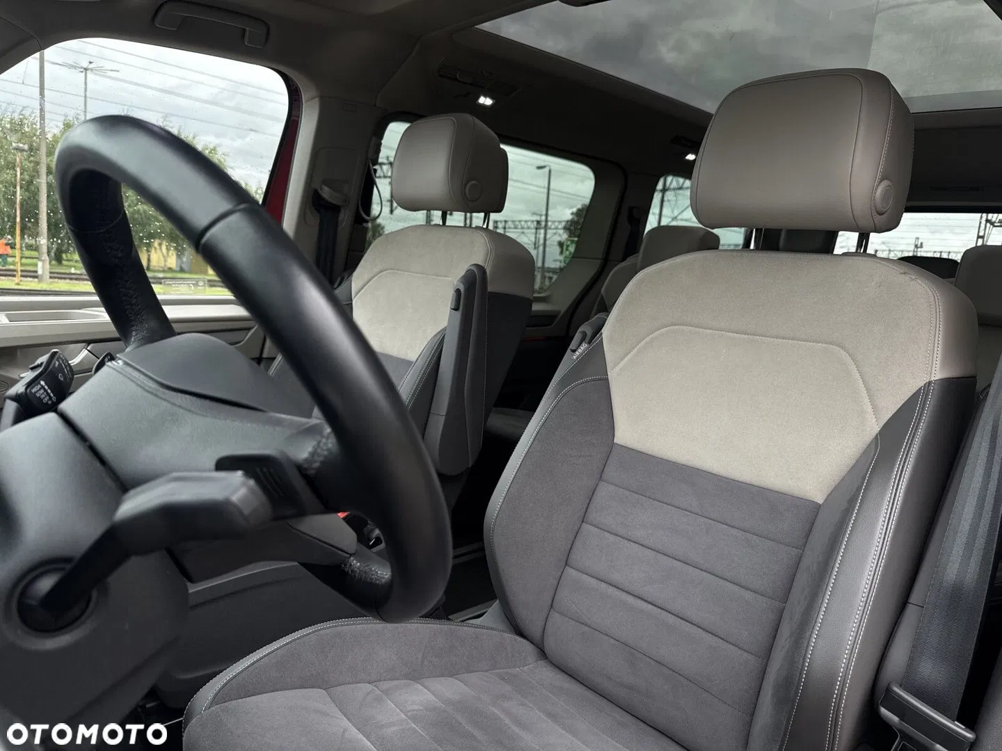2024 Volkswagen Multivan 2.0 TDI L2 Style DSG, photograph 11