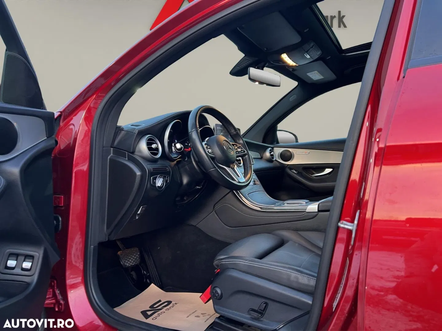 2019 Mercedes-Benz GLC Coupe 200 d, photograph 3