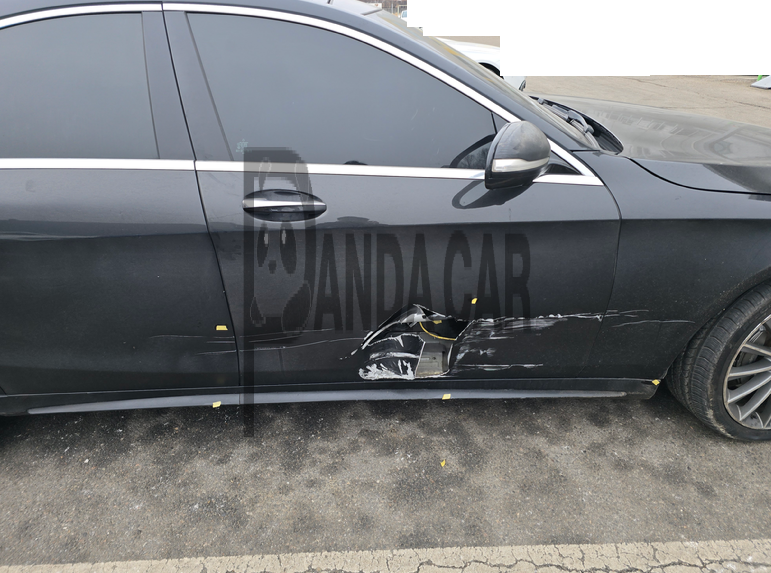 2017 Mercedes-Benz S350 d 4Matic, photograph 2