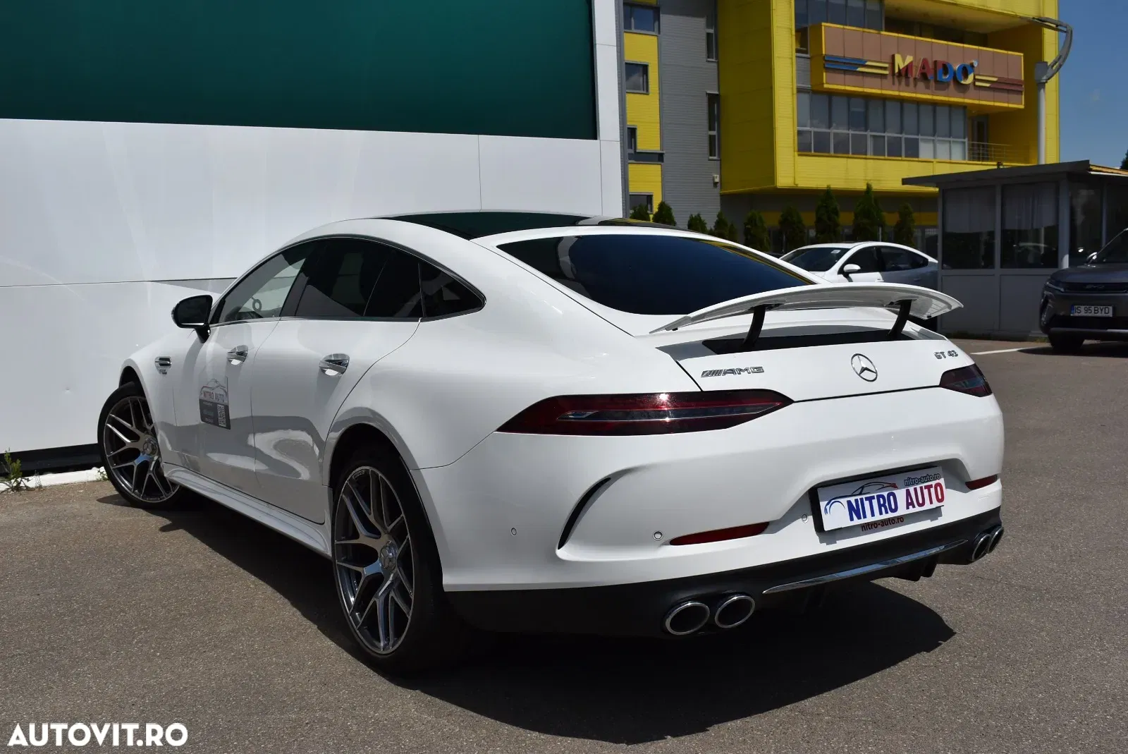 2022 Mercedes-Benz AMG GT 4-door Coupe 43 4Matic+ MHEV, photograph 4