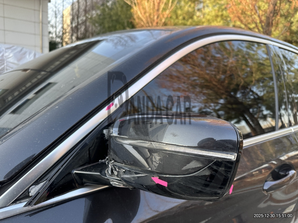2022 BMW 530i, photograph 2