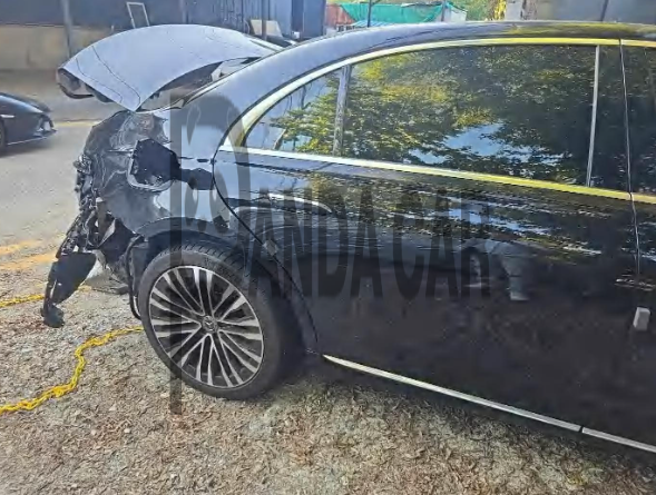 2021 Mercedes-Benz S580 4MATIC, photograph 3